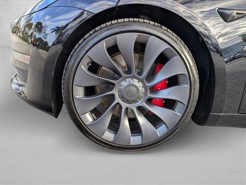 Used 2022 Tesla Model 3 Performance image 23