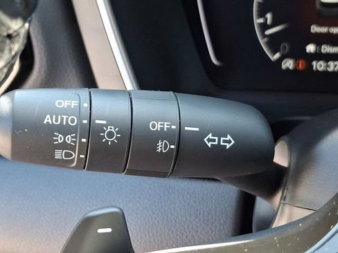 Certified 2023 Honda Pilot Touring image 29