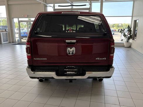 Used 2019 RAM 1500 Laramie AWD/4WD image 5