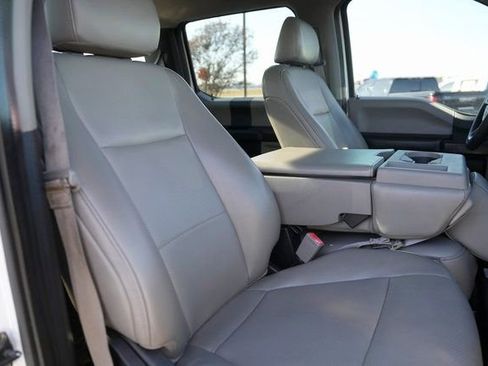 Certified 2019 Ford F350 XL w/ Power Equipment Group image 19