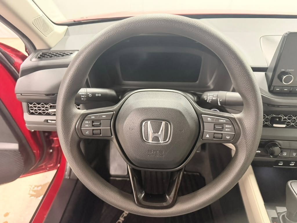 Certified 2025 Honda Accord SE image 26