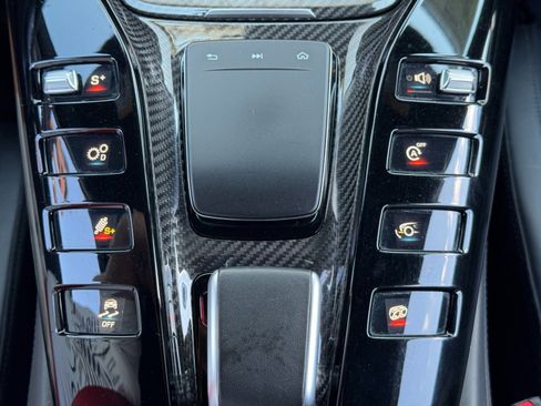 Used 2020 Mercedes-Benz AMG GT R image 38