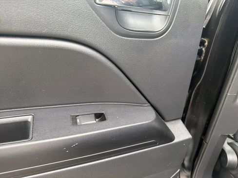 Used 2013 Jeep Compass Sport image 18