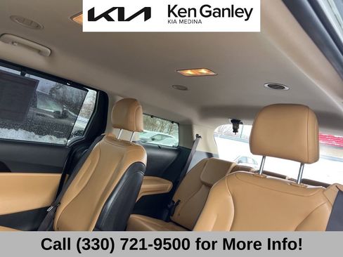 Certified 2024 Kia Carnival EX image 52