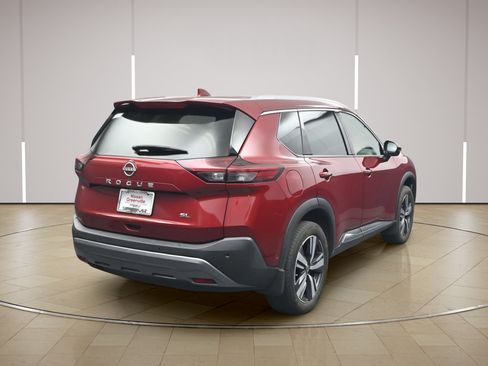 Certified 2023 Nissan Rogue SL w/ SL Premium Package FWD image 7