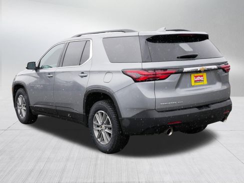 Used 2023 Chevrolet Traverse LT AWD/4WD image 5
