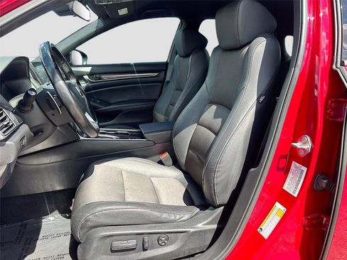Used 2020 Honda Accord Sport image 18