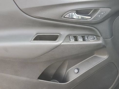 Certified 2024 Chevrolet Equinox LT w/ LPO, Floor Liner Package FWD image 15