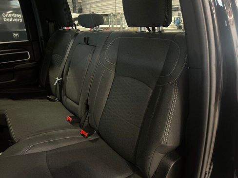 Used 2025 RAM 2500 Big Horn AWD/4WD image 35