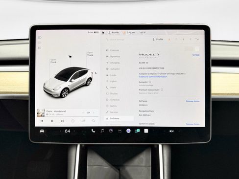 Used 2021 Tesla Model Y 2WD image 11