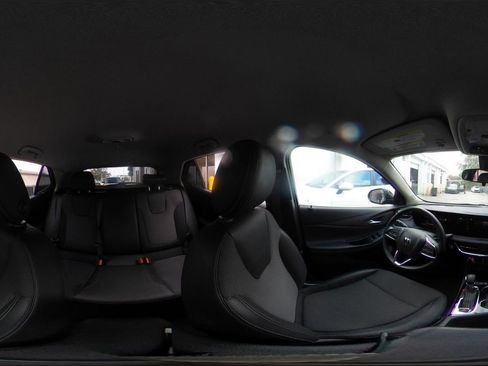 Used 2025 Buick Encore GX Preferred image 42