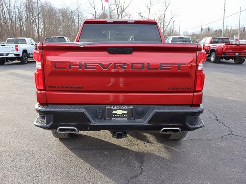 Used 2021 Chevrolet Silverado 1500 Custom Trail Boss w/ LPO, Dark Essentials Package image 29