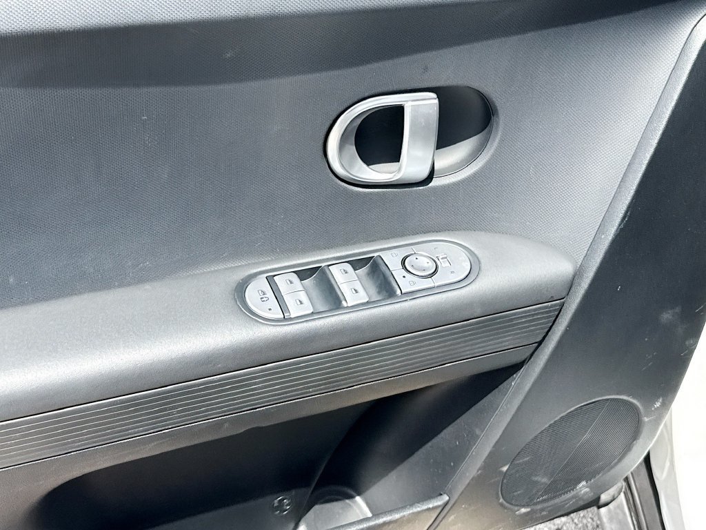 Used 2023 Hyundai Ioniq 5 SE AWD/4WD image 19