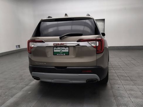 Used 2022 GMC Acadia SLT w/ Technology Package FWD image 9
