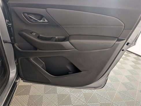 Certified 2023 Chevrolet Traverse Premier w/ Redline Edition image 35