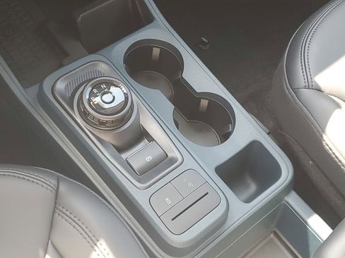 New 2025 Ford Maverick Lariat w/ Black Appearance Package image 23