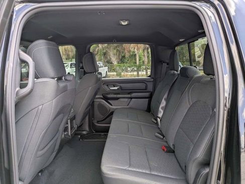 New 2026 RAM 1500 Express AWD/4WD image 13