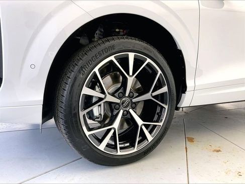 New 2026 Audi Q3 quattro 2.0T AWD/4WD image 12
