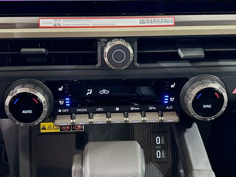 New 2026 Toyota Tacoma TRD Off-Road AWD/4WD image 15