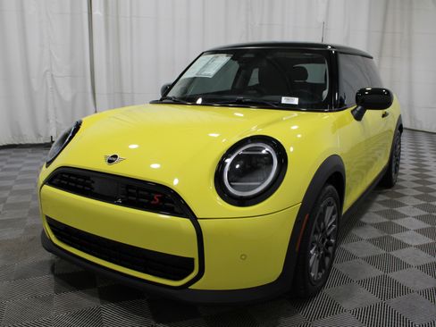 Used 2025 MINI Cooper S image 29