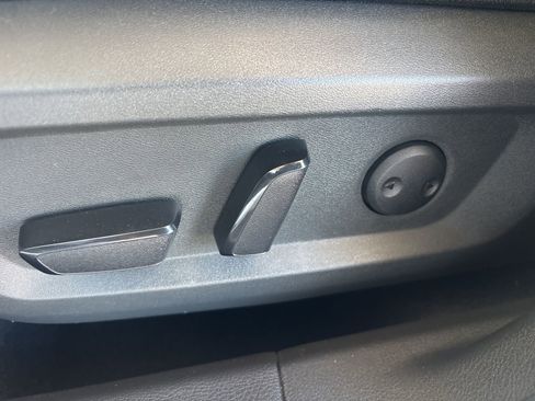 Used 2021 Nissan Rogue SL image 15