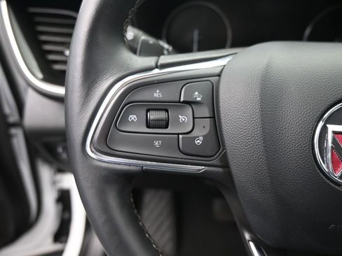 Used 2023 Buick Envision Preferred image 31