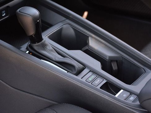 Used 2025 Honda Accord SE image 8