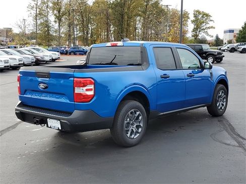 New 2025 Ford Maverick XLT w/ Equipment Group 301A image 3