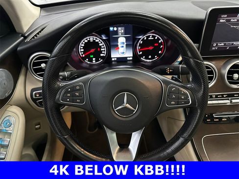 Used 2019 Mercedes-Benz GLC 300 4MATIC Coupe image 26