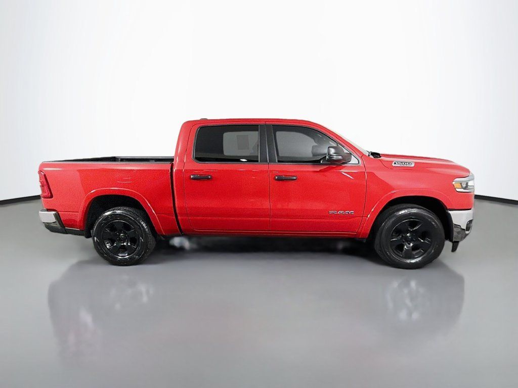 Used 2025 RAM 1500 Big Horn AWD/4WD image 8