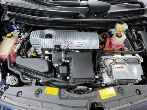 Used 2012 Toyota Prius Three image 20