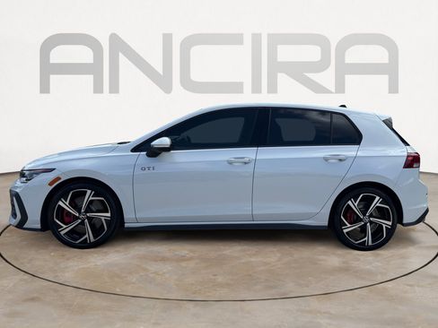Certified 2025 Volkswagen GTI SE FWD image 5
