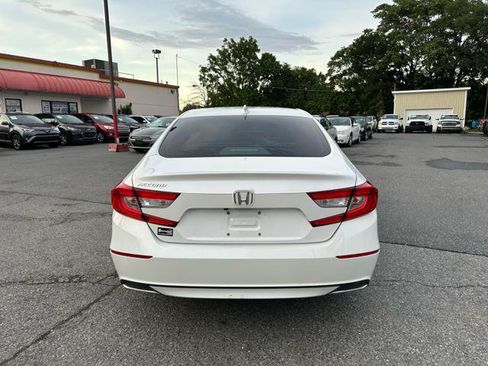 Used 2018 Honda Accord EX-L image 6