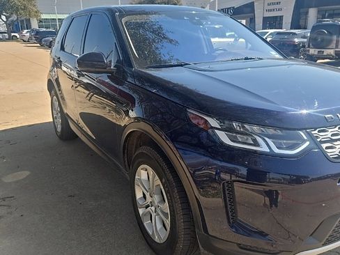 Used 2020 Land Rover Discovery Sport S image 11