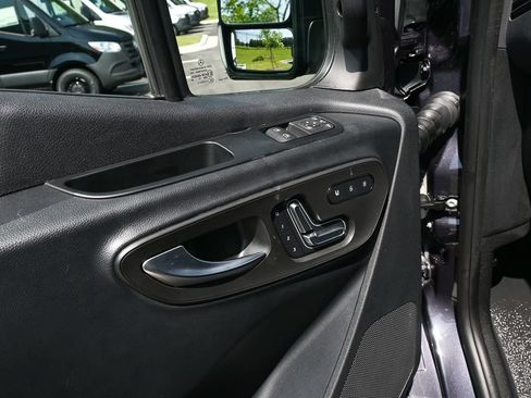 Used 2023 Mercedes-Benz Sprinter 2500 image 8