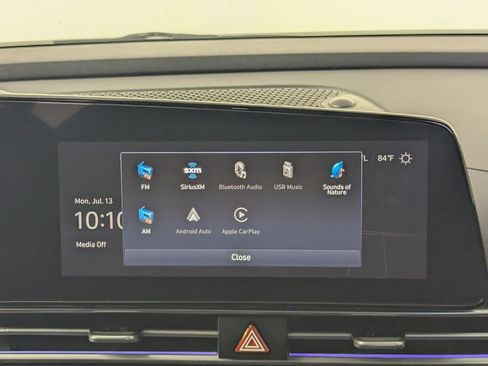 Used 2024 Hyundai Elantra SEL FWD image 19