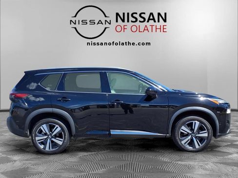 Used 2023 Nissan Rogue SL w/ SL Premium Package FWD image 29