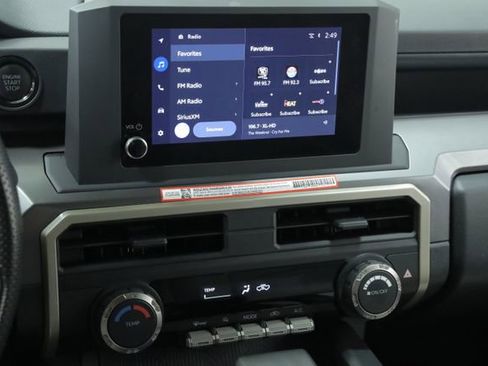 Used 2025 Toyota Tacoma SR5 image 17