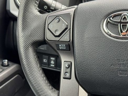 Used 2023 Toyota Tacoma TRD Off-Road image 28