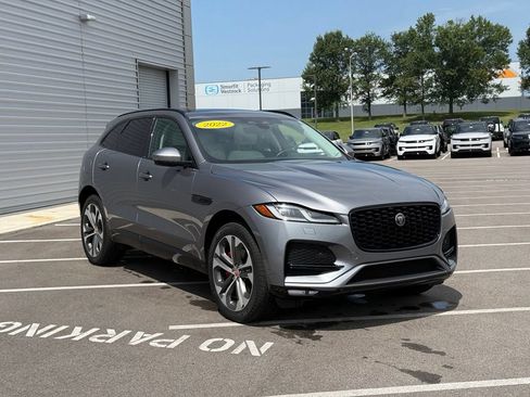 Used 2022 Jaguar F-PACE S AWD/4WD image 4
