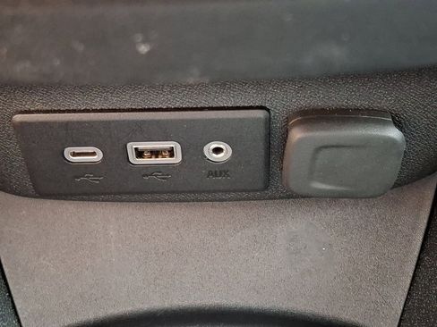 Used 2021 Chevrolet Malibu RS w/ LPO, Convenience Package 1 image 23