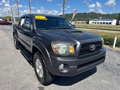 Used 2011 Toyota Tacoma 4x4 Double Cab w/ TRD Sport Pkg w/JBL Audio