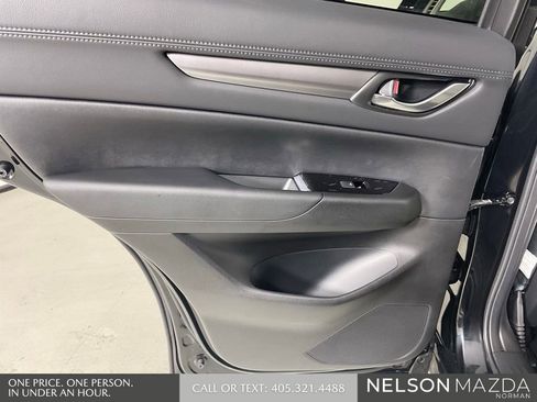 Used 2025 MAZDA CX-5 AWD 2.5 S w/ Preferred Package image 19