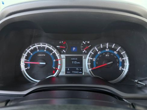 Used 2019 Toyota 4Runner TRD Off-Road Premium image 33