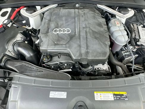 Used 2022 Audi A4 2.0T Premium w/ Convenience Package AWD/4WD image 12