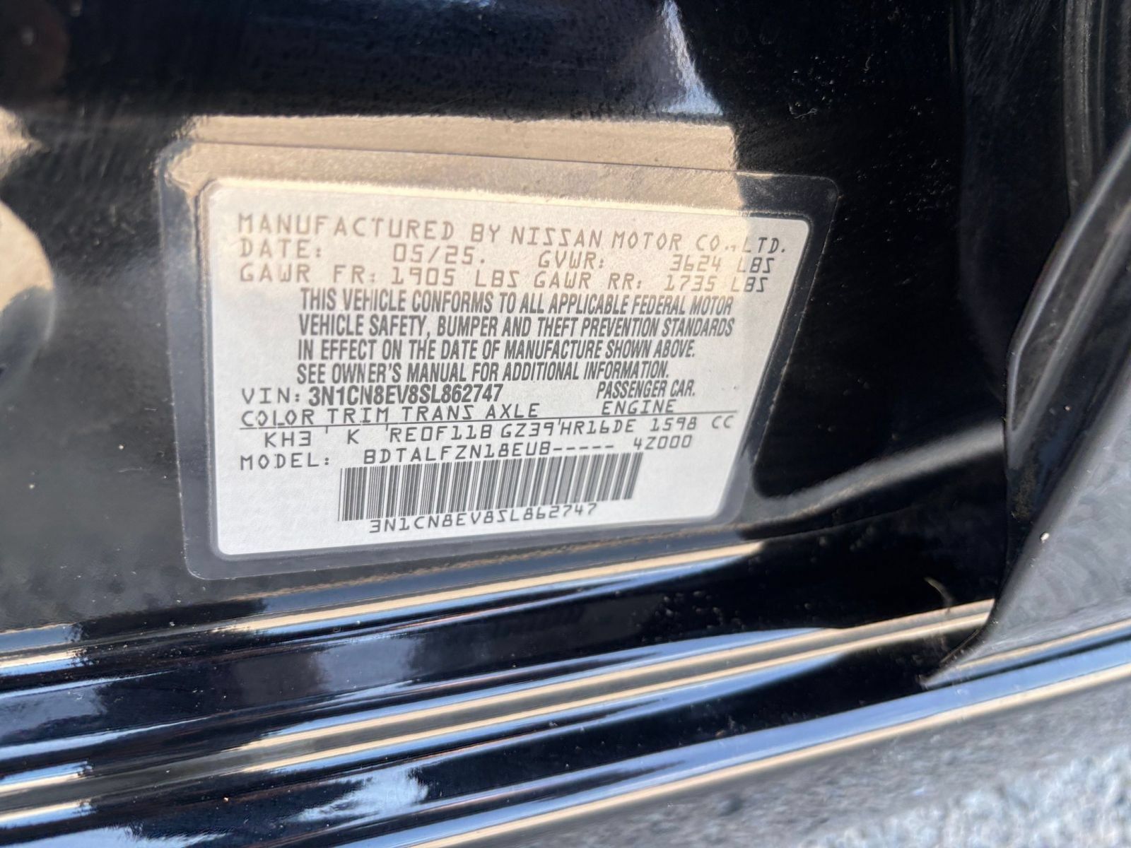 Used 2025 Nissan Versa SV FWD image 26
