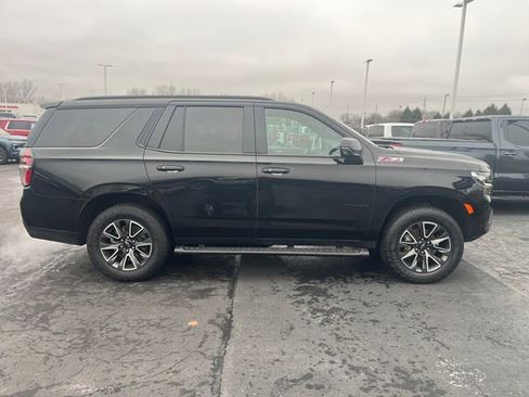 Used 2023 Chevrolet Tahoe Z71 w/ Z71 Off-Road Package AWD/4WD image 7
