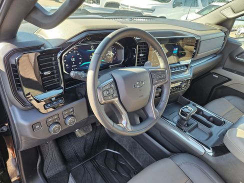 Used 2026 Chevrolet Silverado 1500 ZR2 w/ Dark Appearance Package AWD/4WD image 14