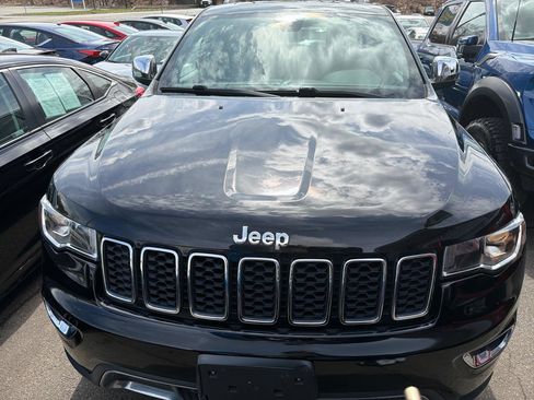 Used 2020 Jeep Grand Cherokee Limited image 2