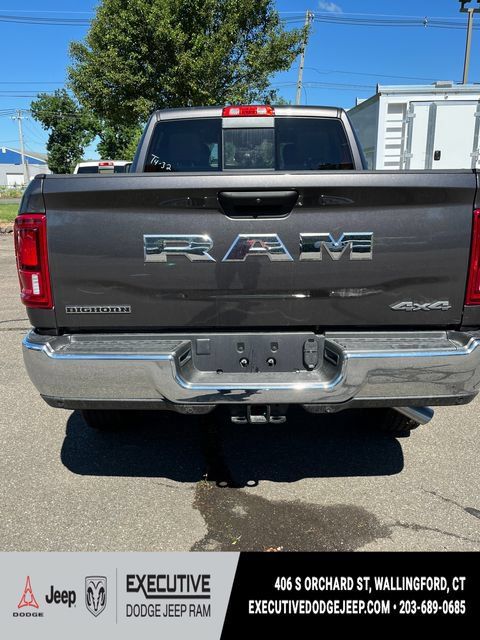 New 2026 RAM 2500 Big Horn AWD/4WD image 4